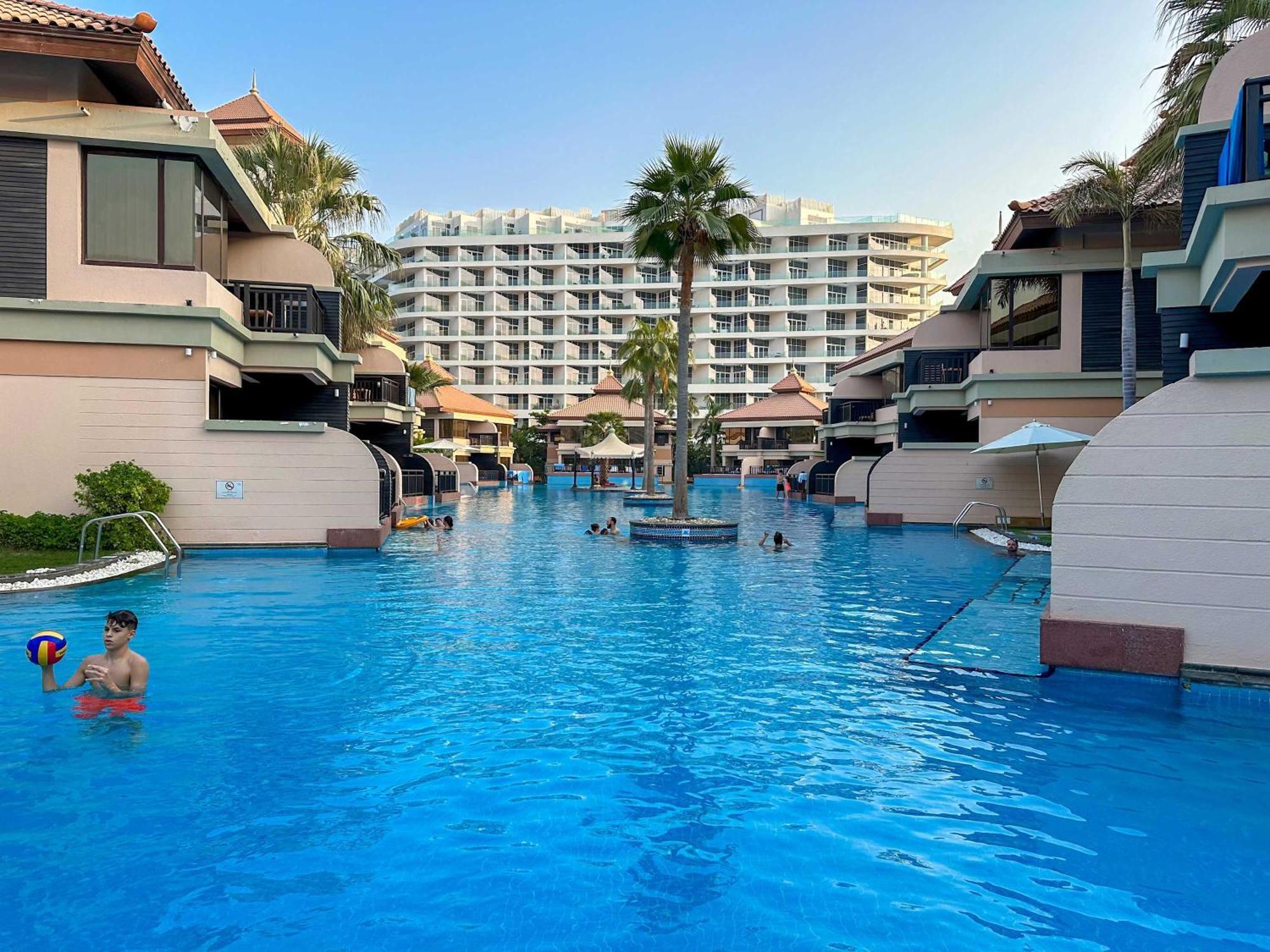 Fabulous 1 Bedroom Apartment At 5 Star Resort Dubai Exterior photo